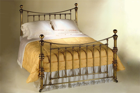 Brass Bed – Faversham